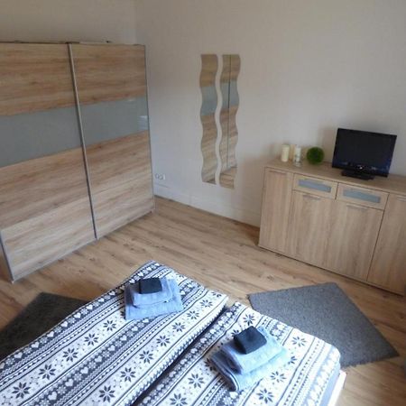 Apartmenthaus Geniusbank Er Вильгельмсхафен Экстерьер фото